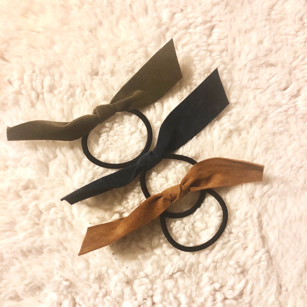 Velvet Bows🔅